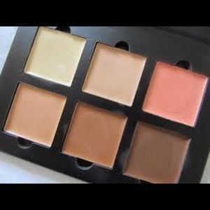 Anastasia Beverly Hills Cream Coutour Kit
